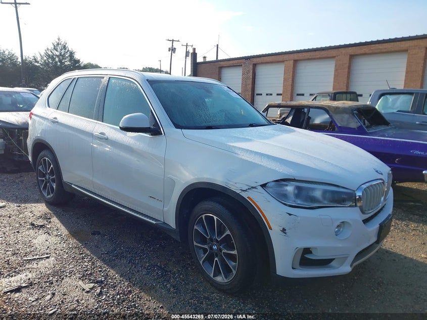 2015 BMW X5 VIN 5UXKR0C56F0P05544 IAAI salvage auction — RIGHT FRONT, Salvage (North Carolina), sold $3,800 on 2026-07-27 (photo 1)