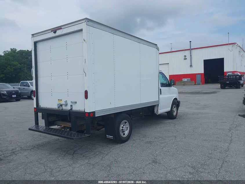 2019 Chevrolet Express 2500 VIN 1GB0GRFP3K1297786 IAAI salvage auction — NORMAL WEAR, SF97 (Maryland), sold $7,600 on 2026-07-21 (photo 4)