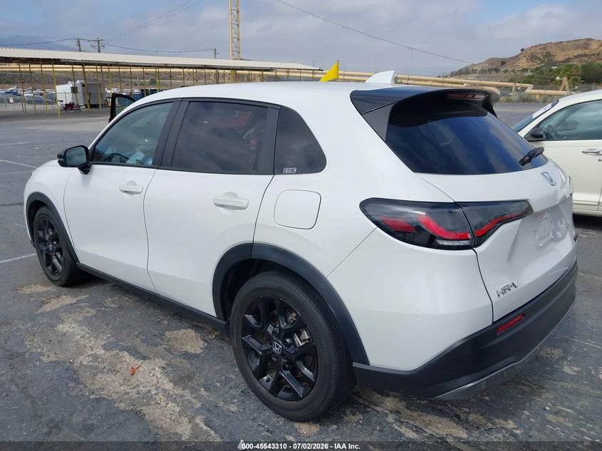 2025 Honda Hr-v VIN 3CZRZ1H55SM701100 IAAI salvage auction — RIGHT FRONT, Salvage Title, sold $9,950 on 2026-08-19 (photo 3)