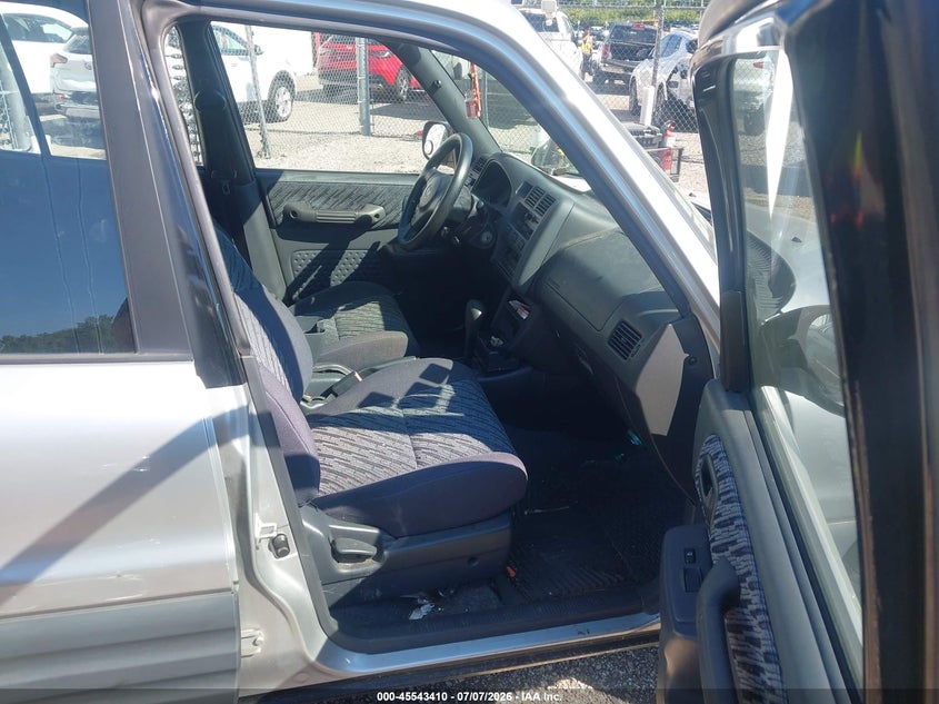 1998 Toyota Rav4 VIN JT3GP10V6W7041149 IAAI salvage auction — NORMAL WEAR, Clear (Illinois), sold $225 on 2026-07-29 (photo 5)