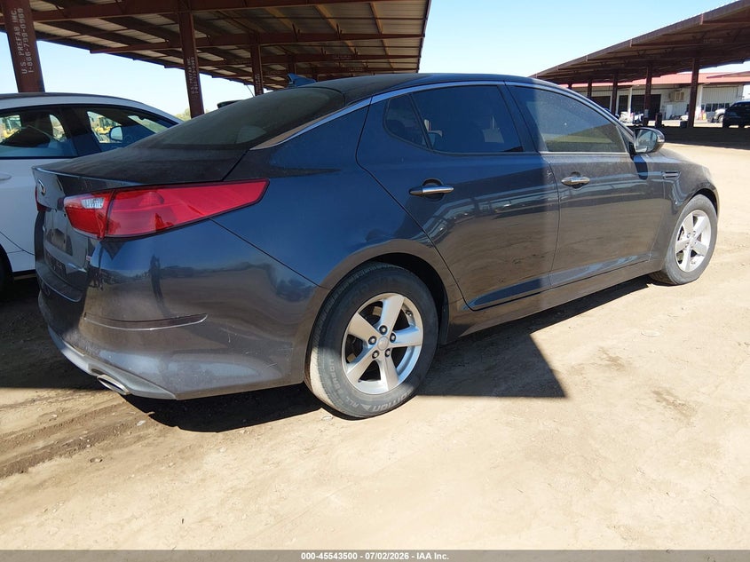 2015 Kia Optima VIN KNAGM4A75F5621622 IAAI salvage auction — NORMAL WEAR, Clear-Dealer Only (Arizona), sold $400 on 2026-07-28 (photo 4)