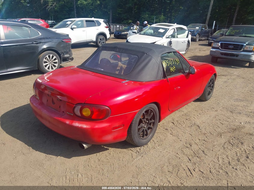 1999 Mazda Mx-5 miata VIN JM1NB3533X0110734 IAAI salvage auction — NORMAL WEAR, Clear (Virginia), sold $500 on 2026-07-13 (photo 4)