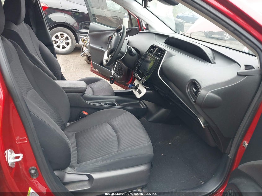 2017 Toyota Prius VIN JTDKBRFU1H3562355 IAAI salvage auction — NORMAL WEAR, Clear (Maryland), sold $2,450 on 2026-07-14 (photo 5)