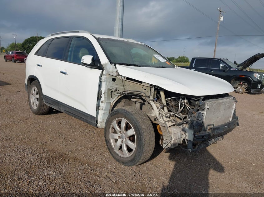 2012 Kia Sorento VIN 5XYKT4A22CG242763 IAAI salvage auction — FRONT END, Salvage Title, sold $500 on 2026-07-19 (photo 1)