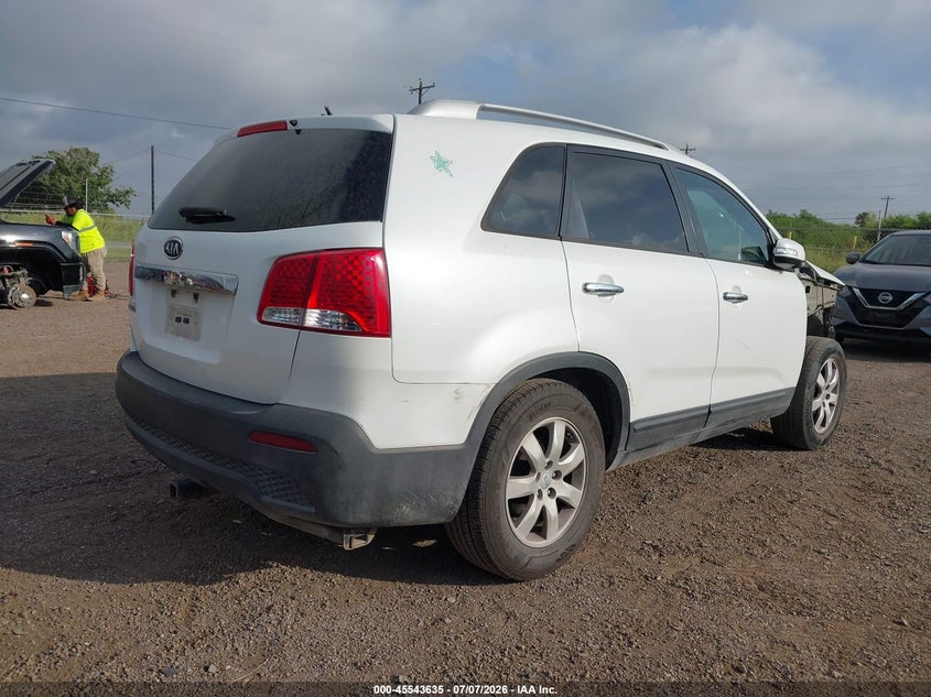 2012 Kia Sorento VIN 5XYKT4A22CG242763 IAAI salvage auction — FRONT END, Salvage Title, sold $500 on 2026-07-19 (photo 4)