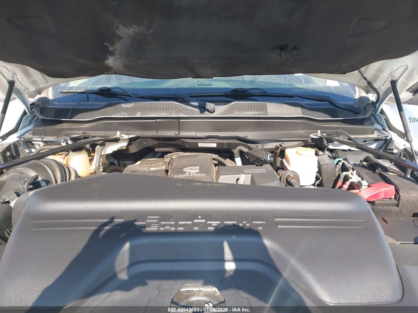 2020 Ram 3500 VIN 3C7WRTAL3LG236672 IAAI salvage auction — RIGHT FRONT, Clear (Kansas), sold $4,650 on 2026-07-24 (photo 9)