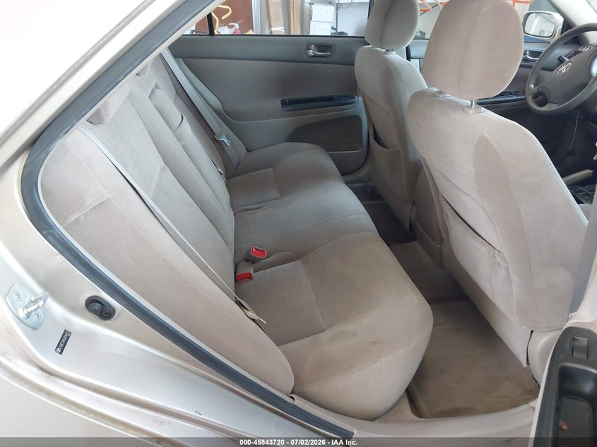 2006 Toyota Camry VIN JTDBE32K163065523 IAAI salvage auction — NORMAL WEAR, Clear (Virginia), sold $550 on 2026-07-10 (photo 8)