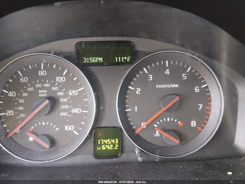 2010 Volvo S40 VIN YV1390MSXA2500536 IAAI salvage auction — NORMAL WEAR, Clear (California), sold $100 on 2026-07-31 (photo 7)
