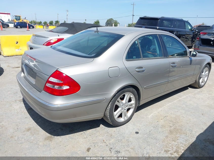 2005 Mercedes-benz E-klasse VIN WDBUF70J15A624889 IAAI salvage auction — VANDALISM, Salvage (California), sold $550 on 2026-08-02 (photo 4)