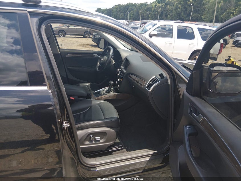 2014 Audi Q5 VIN WA1CFAFP5EA111774 IAAI salvage auction — NORMAL WEAR, Clear (Georgia), sold $1,250 on 2026-07-30 (photo 5)