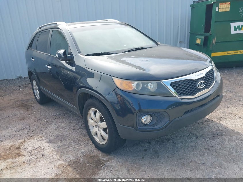 2012 Kia Sorento VIN 5XYKT4A6XCG260673 IAAI salvage auction — NORMAL WEAR, Clear - Public Restricted (Oklahoma), sold $325 on 2026-07-29 (photo 1)