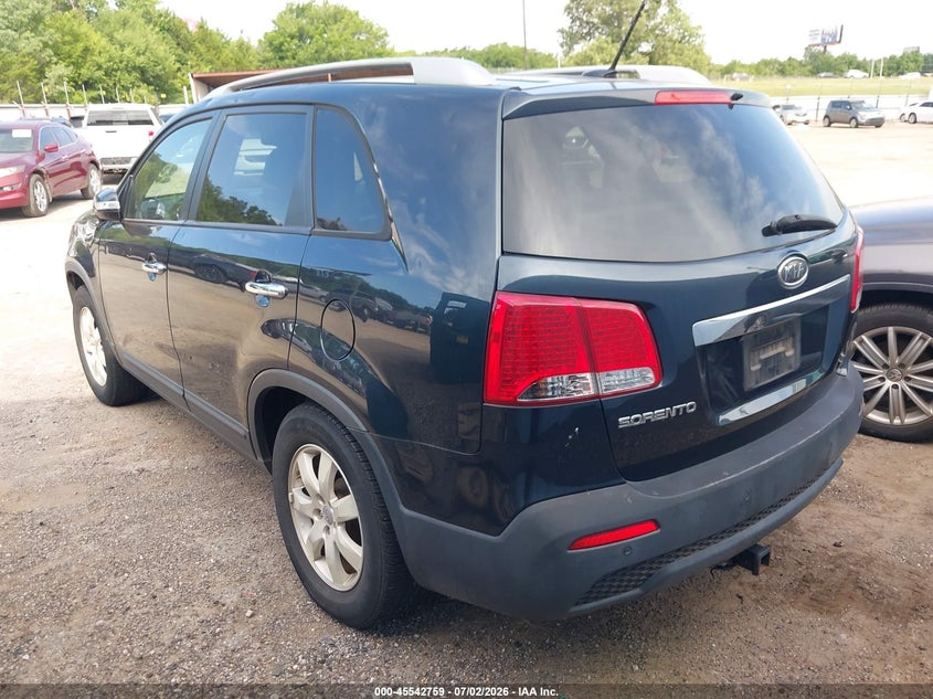 2012 Kia Sorento VIN 5XYKT4A6XCG260673 IAAI salvage auction — NORMAL WEAR, Clear - Public Restricted (Oklahoma), sold $325 on 2026-07-29 (photo 3)