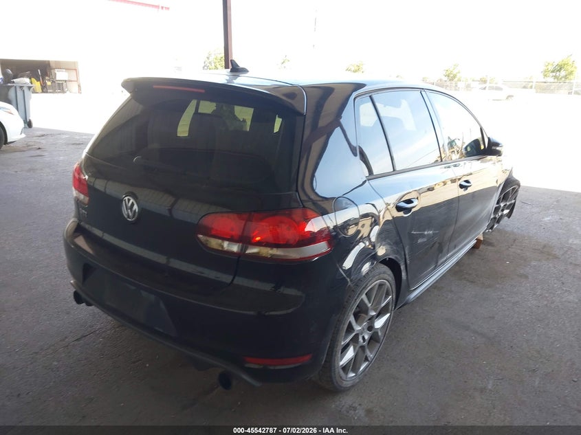 2013 Volkswagen Gti VIN WVWHD7AJ6DW139334 IAAI salvage auction — RIGHT FRONT, Salvage Title, sold $1,475 on 2026-08-06 (photo 4)