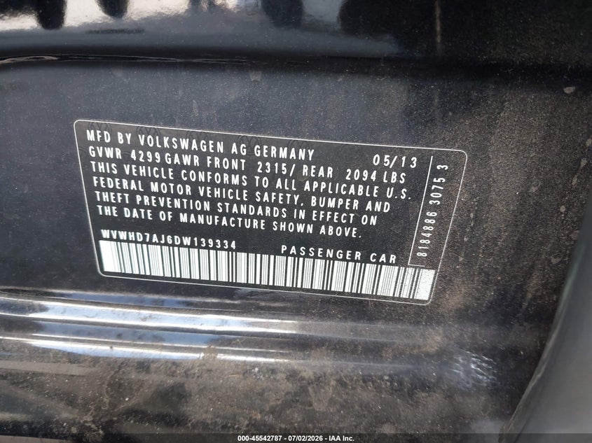2013 Volkswagen Gti VIN WVWHD7AJ6DW139334 IAAI salvage auction — RIGHT FRONT, Salvage Title, sold $1,475 on 2026-08-06 (photo 9)