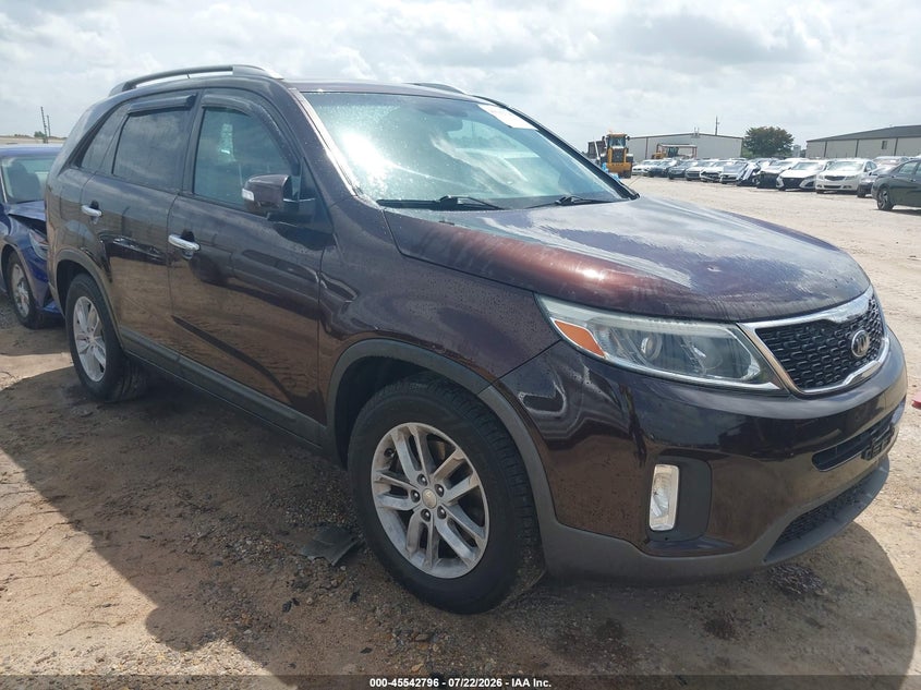 2015 Kia Sorento VIN 5XYKT4A62FG658917 IAAI salvage auction — NORMAL WEAR, Clear (Alabama), sold $325 on 2026-07-28 (photo 1)