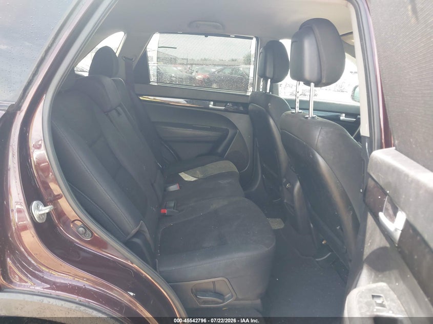 2015 Kia Sorento VIN 5XYKT4A62FG658917 IAAI salvage auction — NORMAL WEAR, Clear (Alabama), sold $325 on 2026-07-28 (photo 8)