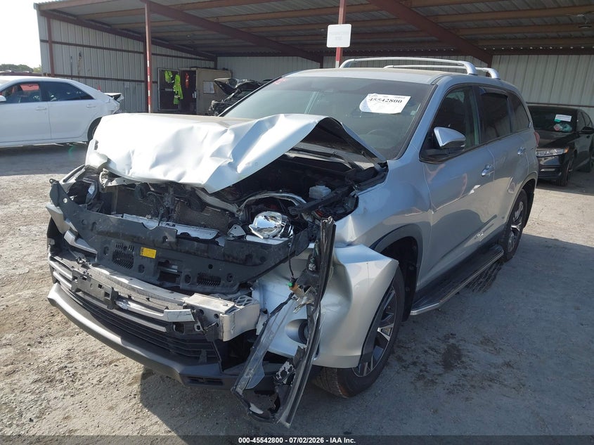 2019 Toyota Highlander VIN 5TDBZRFH3KS701437 IAAI salvage auction — FRONT END, Salvage (California), sold $3,800 on 2026-07-17 (photo 2)