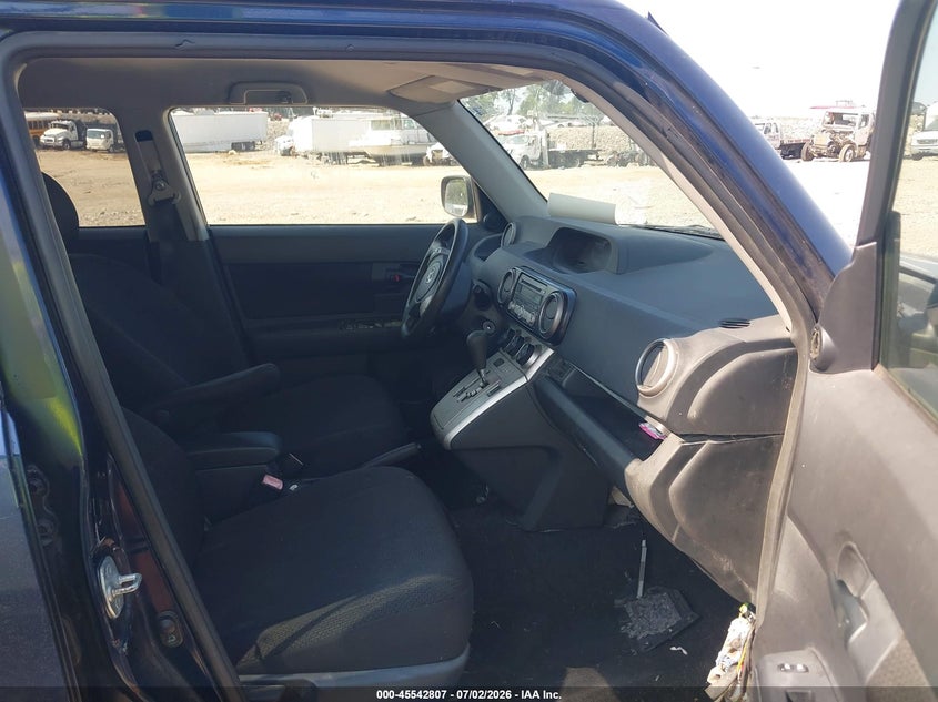 2008 Scion Xb VIN JTLKE50E881048780 IAAI salvage auction — NORMAL WEAR, Clear (Tennessee), sold $675 on 2026-07-16 (photo 5)