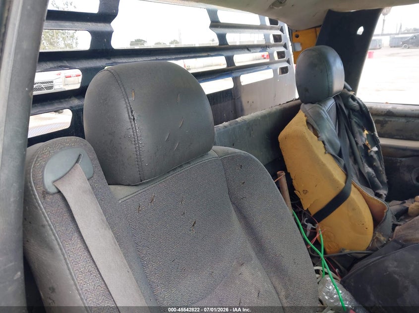 2005 Chevrolet Silverado 3500 VIN 1GBJC34U65E244485 IAAI salvage auction — LEFT & RIGHT, Salvage (California), sold $500 on 2026-07-08 (photo 7)