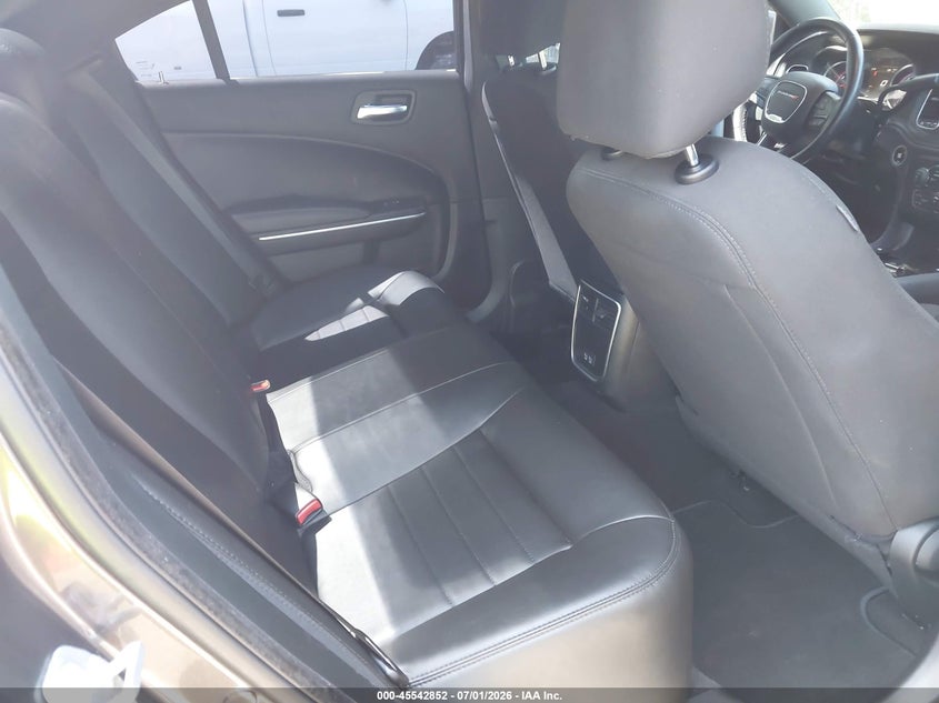 2019 Dodge Charger VIN 2C3CDXKT1KH533141 IAAI salvage auction — NORMAL WEAR, SF97 (Virginia), sold $15,700 on 2026-07-22 (photo 8)