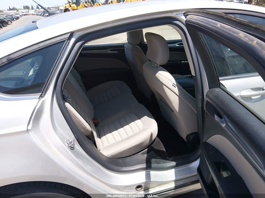 2018 Ford Fusion VIN 3FA6P0UU6JR271543 IAAI salvage auction — NORMAL WEAR, Sf97 (California), sold $10,650 on 2026-07-30 (photo 8)