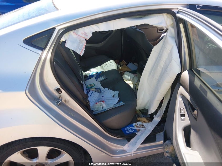 2013 Hyundai Elantra VIN KMHDH4AE2DU746696 IAAI salvage auction — BIOHAZARD/CHEMICAL, Salvage (Arizona), sold $250 on 2026-07-30 (photo 8)