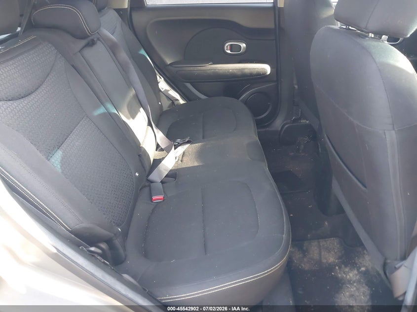 2014 Kia Soul VIN KNDJP3A58E7089116 IAAI salvage auction — NORMAL WEAR, Salvage Title, sold $1,050 on 2026-07-28 (photo 8)