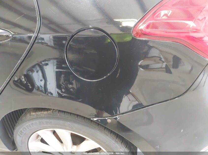 2015 Kia Forte VIN KNAFX5A87F5389767 IAAI salvage auction — NORMAL WEAR, Clear (Montana), sold $375 on 2026-07-30 (photo 6)