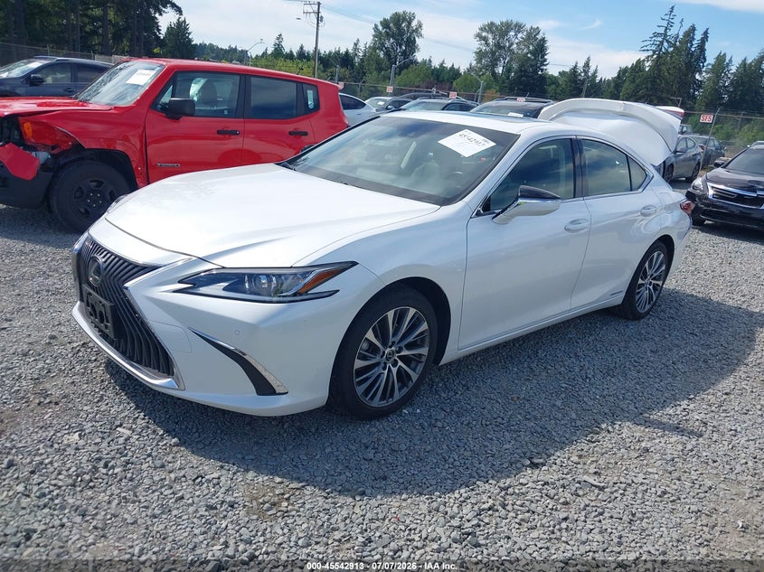 2019 Lexus ES VIN JTHB21B16K2001867 IAAI salvage auction — REAR END, Salvage Title, sold $11,400 on 2026-07-29 (photo 2)