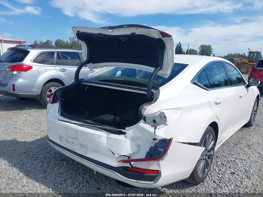 2019 Lexus ES VIN JTHB21B16K2001867 IAAI salvage auction — REAR END, Salvage Title, sold $11,400 on 2026-07-29 (photo 6)