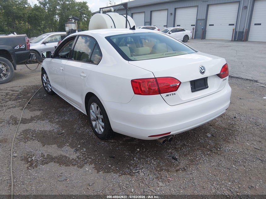 2011 Volkswagen Jetta VIN 3VWDZ7AJ0BM382213 IAAI salvage auction — RIGHT FRONT, Clear (Indiana), sold $900 on 2026-08-03 (photo 3)