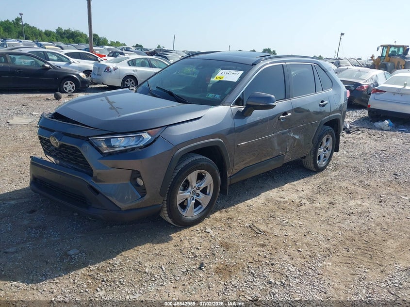 2019 Toyota Rav 4 VIN JTMP1RFV4KD008696 IAAI salvage auction — FRONT END, Salvage Title, sold $7,300 on 2026-07-22 (photo 2)