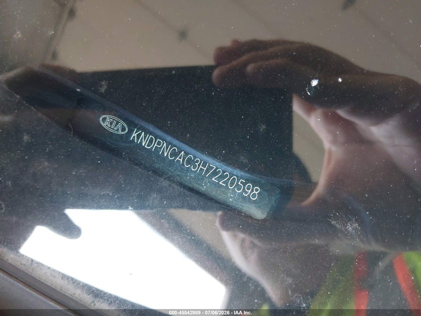 2017 Kia Sportage VIN KNDPNCAC3H7220598 IAAI salvage auction — NORMAL WEAR, Clear (Michigan), sold $2,100 on 2026-07-21 (photo 9)