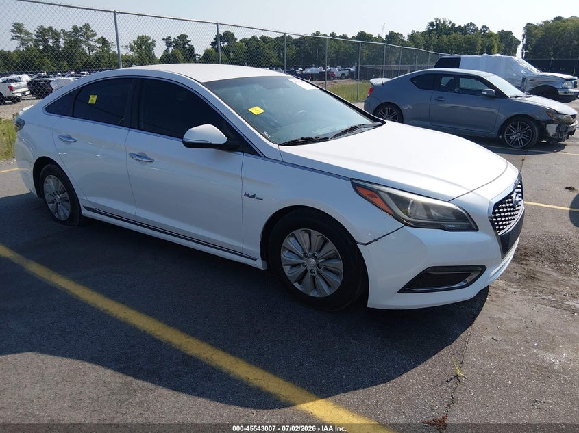 2016 Hyundai Sonata VIN KMHE24L1XGA023104 IAAI salvage auction — RIGHT FRONT, Clear (Florida), sold $1,425 on 2026-07-29 (photo 1)