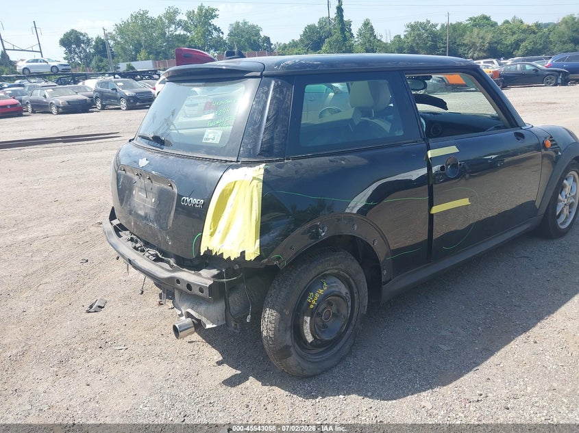 2011 Mini Cooper VIN WMWSU3C51BT095303 IAAI salvage auction — REAR END, Salvage (Pennsylvania), sold $250 on 2026-07-17 (photo 6)