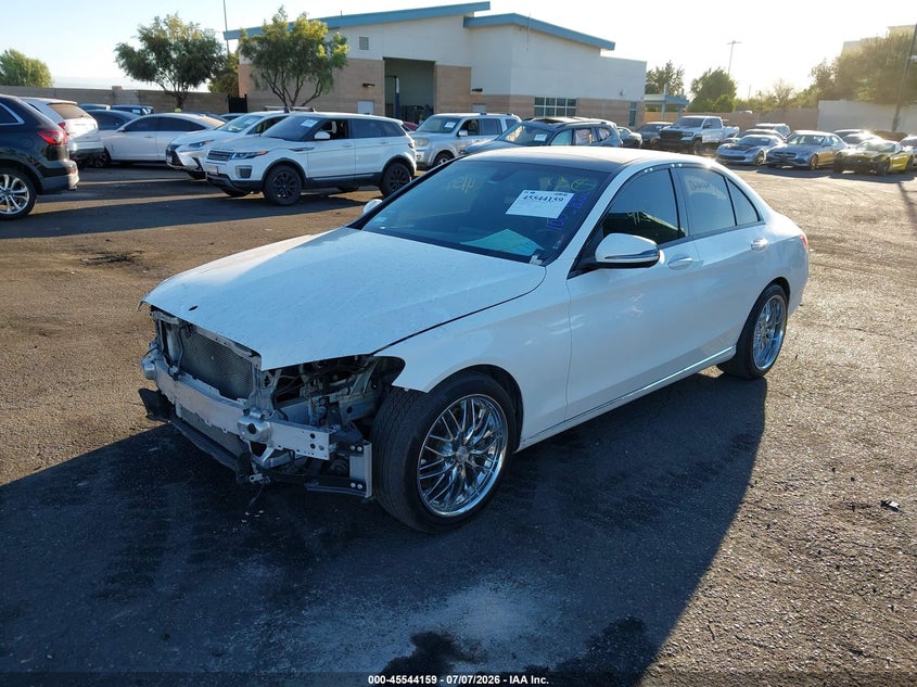 2020 Mercedes-benz C-klasse VIN WDDWF8DB4LR557390 IAAI salvage auction — FRONT END, Salvage Title, sold $8,200 on 2026-08-07 (photo 2)