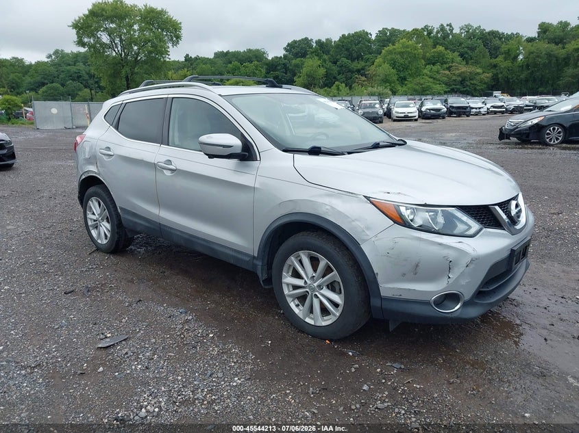 2018 Nissan Rogue VIN JN1BJ1CR7JW201532 IAAI salvage auction — NORMAL WEAR, Clear (New Jersey), sold $1,550 on 2026-07-14 (photo 1)