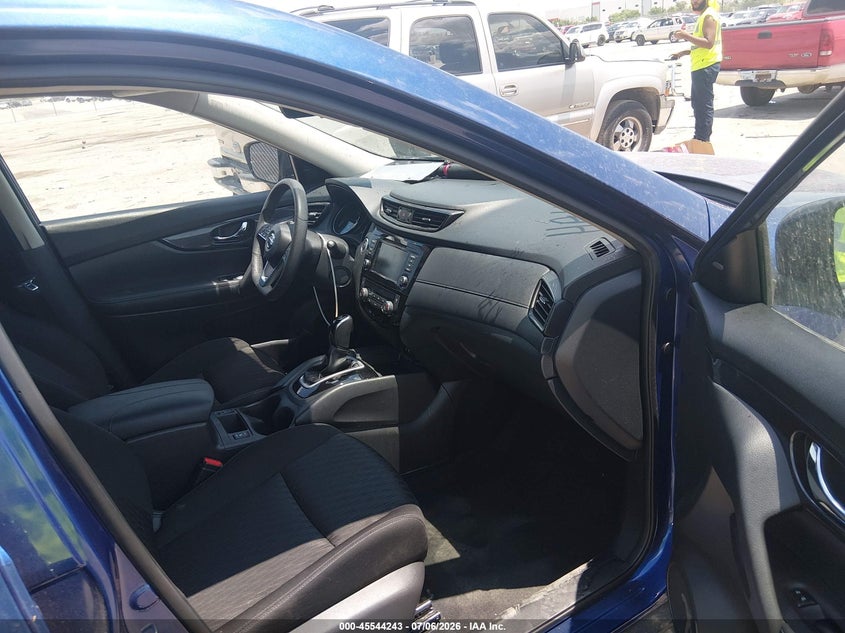 2020 Nissan Rogue VIN KNMAT2MT1LP508887 IAAI salvage auction — REAR END, Salvage Title, sold $25 on 2026-08-01 (photo 5)