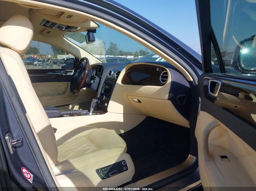 2007 Bentley Continental VIN SCBBR93W07C047785 IAAI salvage auction — RIGHT FRONT, Salvage (California), sold $11,450 on 2026-07-22 (photo 5)