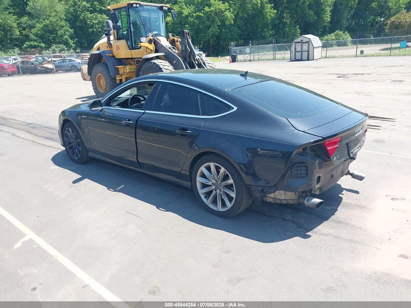 2013 Audi A7 VIN WAU3GAFC0DN075996 IAAI salvage auction — REAR END, Salvage (Connecticut), sold $1,400 on 2026-07-30 (photo 3)