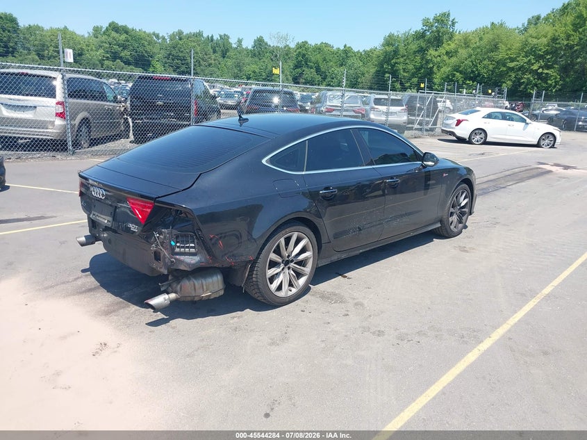 2013 Audi A7 VIN WAU3GAFC0DN075996 IAAI salvage auction — REAR END, Salvage (Connecticut), sold $1,400 on 2026-07-30 (photo 4)