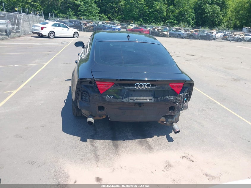 2013 Audi A7 VIN WAU3GAFC0DN075996 IAAI salvage auction — REAR END, Salvage (Connecticut), sold $1,400 on 2026-07-30 (photo 6)