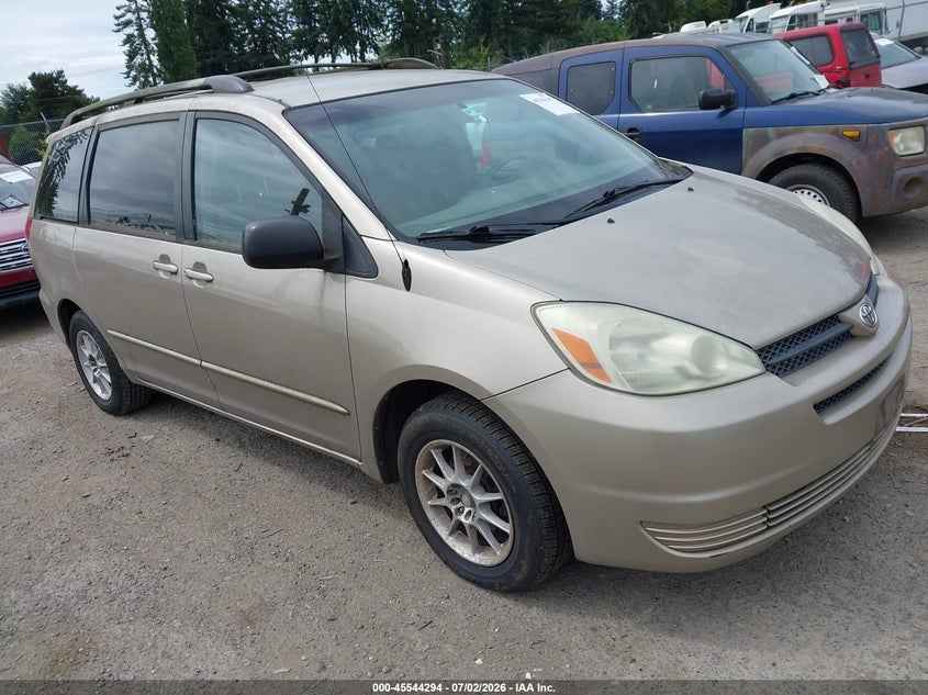 2004 Toyota Sienna VIN 5TDZA23CX4S195386 IAAI salvage auction — NORMAL WEAR, Clear (Washington), sold $875 on 2026-07-22 (photo 1)