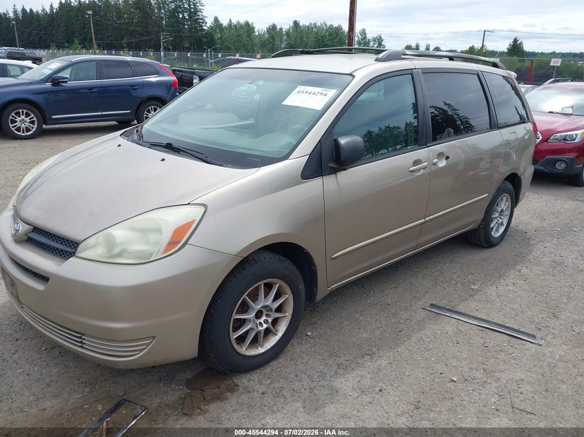 2004 Toyota Sienna VIN 5TDZA23CX4S195386 IAAI salvage auction — NORMAL WEAR, Clear (Washington), sold $875 on 2026-07-22 (photo 2)