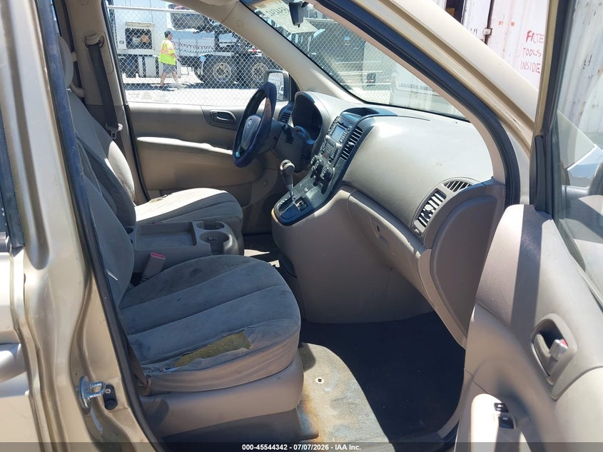 2010 Kia SEDONA VIN KNDMG4C34A6325422 IAAI salvage auction — NORMAL WEAR, App For Dup Salv Title - Dealer (California), sold $100 on 2026-07-30 (photo 5)