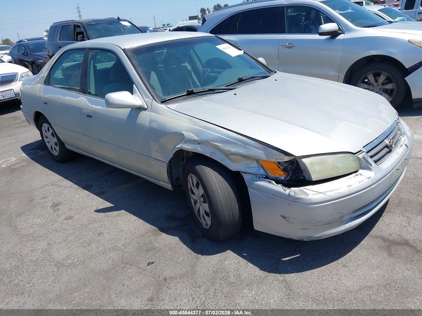 2001 Toyota Camry VIN 4T1BG22K41U828251 IAAI salvage auction — RIGHT FRONT, Salvage (California), sold $475 on 2026-07-09 (photo 1)