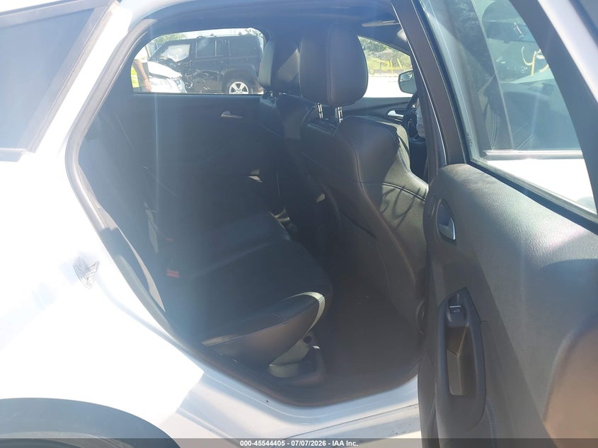 2016 Ford Focus VIN WF0DP3TH5G4117282 IAAI salvage auction — FRONT END, Salvage Title, sold $2,100 on 2026-08-04 (photo 8)