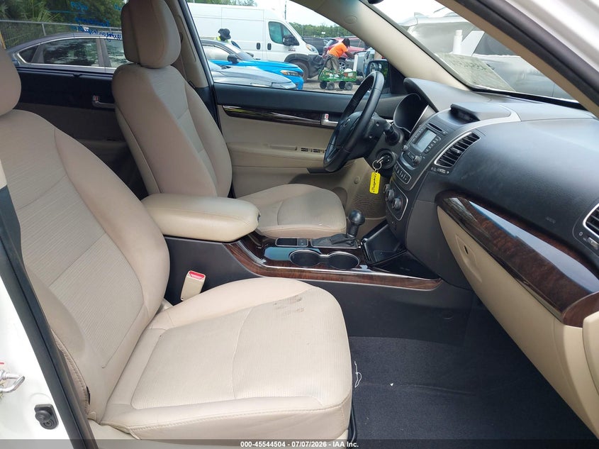 2014 Kia Sorento VIN 5XYKT3A6XEG439728 IAAI salvage auction — FRONT END, Salvage Title, sold $1,250 on 2026-07-27 (photo 5)