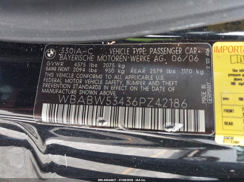 2006 BMW 3 series VIN WBABW53436PZ42186 IAAI salvage auction — WATER/FLOOD, Rebuildable (Florida), sold $3,600 on 2026-08-10 (photo 9)