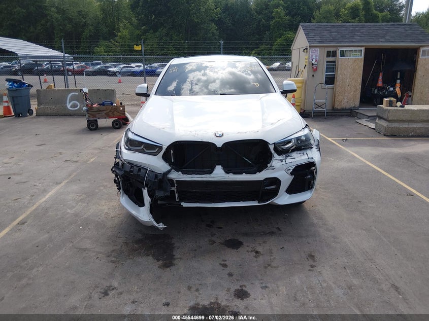 2021 BMW X6 VIN 5UXCY6C03M9E61989 IAAI salvage auction — FRONT & REAR, Salvage (Connecticut), sold $18,300 on 2026-07-30 (photo 6)